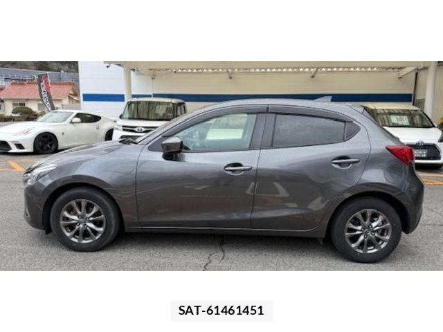 Mazda DEMIO 2019-03 7217731-5