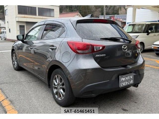 Mazda DEMIO 2019-03 7217731-6