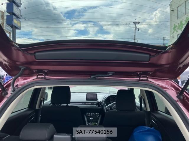 Mazda DEMIO 2017-12 7217727-23