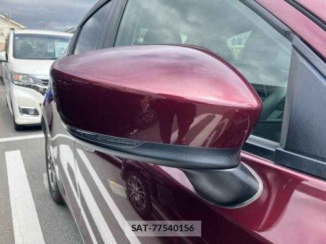 Mazda DEMIO 2017-12 7217727-3