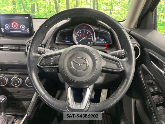 Mazda DEMIO 2018-08 7217728-10