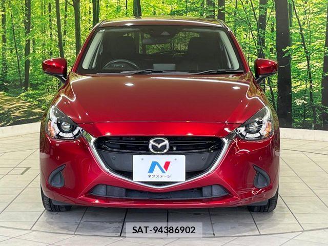 Mazda DEMIO 2018-08 7217728-13