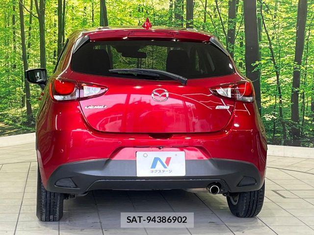 Mazda DEMIO 2018-08 7217728-14