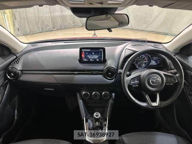Mazda DEMIO 2017-05 7217726-18