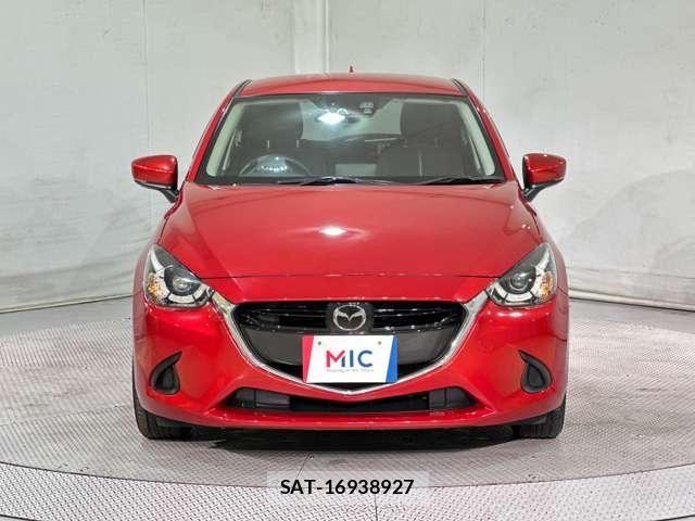 Mazda DEMIO 2017-05 7217726-2