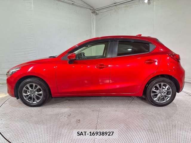 Mazda DEMIO 2017-05 7217726-7