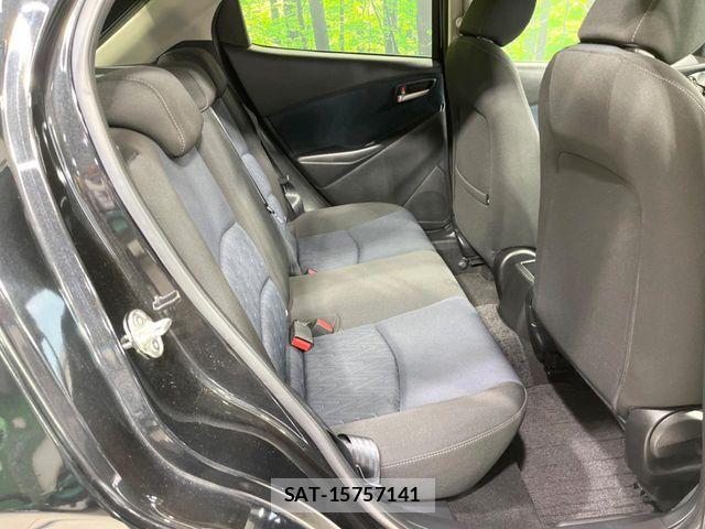 Mazda DEMIO 2014-10 7217671-8