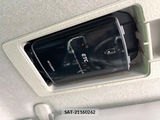 Mazda DEMIO 2016-03 7217711-4