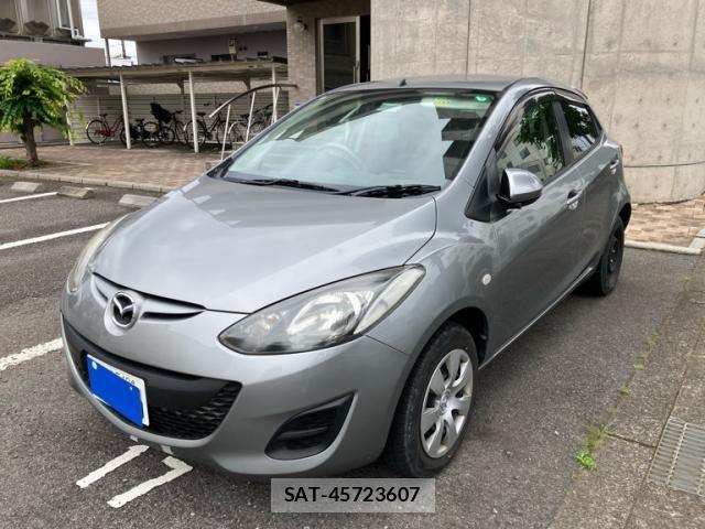 Mazda DEMIO 2013-06 7217664-1