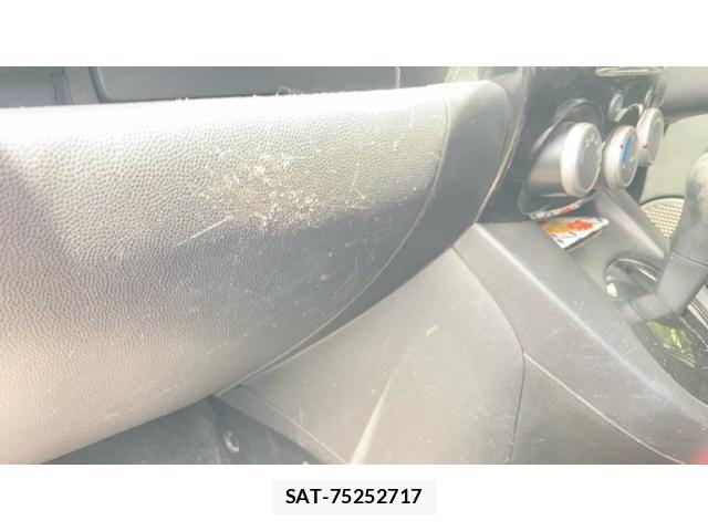 Mazda DEMIO 2013-08 7217667-18