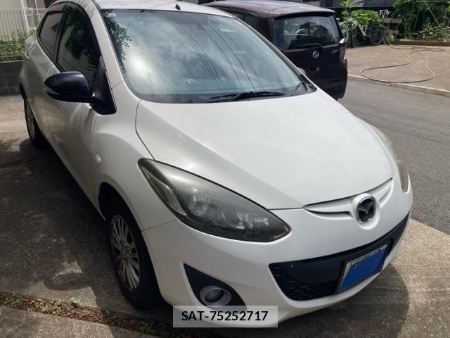 Mazda DEMIO 2013-08 7217667-1