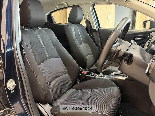 Mazda DEMIO 2017-03 7217723-9