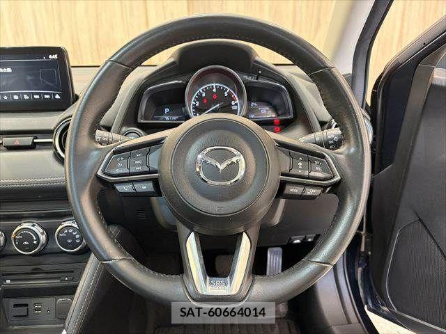 Mazda DEMIO 2017-03 7217723-12