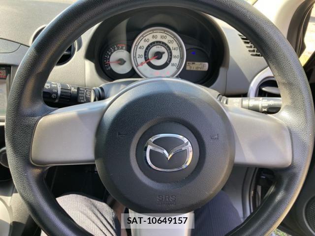 Mazda DEMIO 2009-09 7217659-16