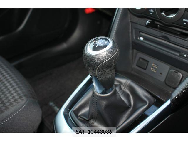Mazda DEMIO 2017-06 7217722-24
