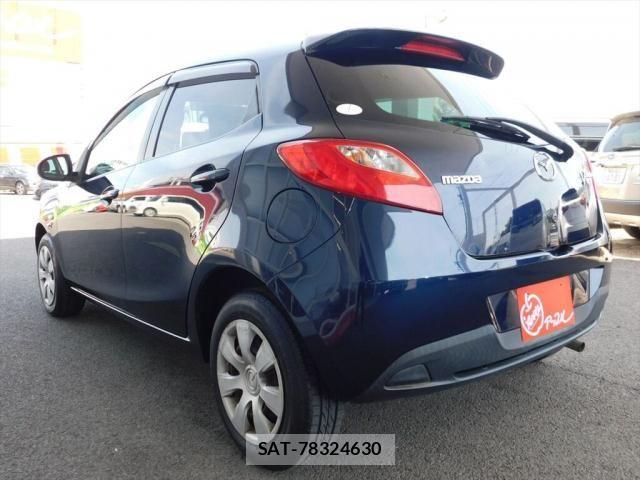 Mazda DEMIO 2014-01 7217670-17