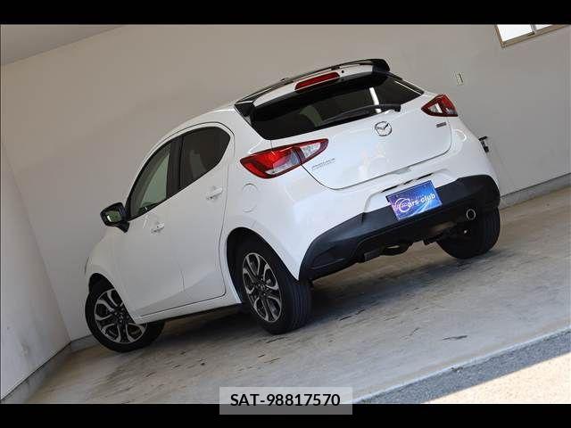 Mazda DEMIO 2015-07 7217703-9