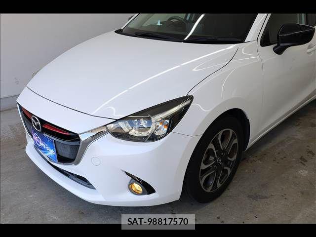 Mazda DEMIO 2015-07 7217703-11