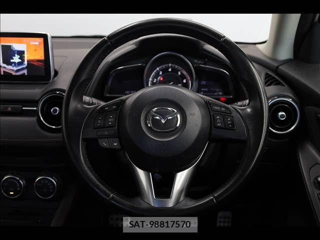 Mazda DEMIO 2015-07 7217703-14