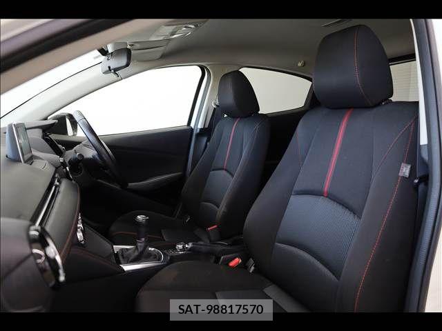 Mazda DEMIO 2015-07 7217703-15