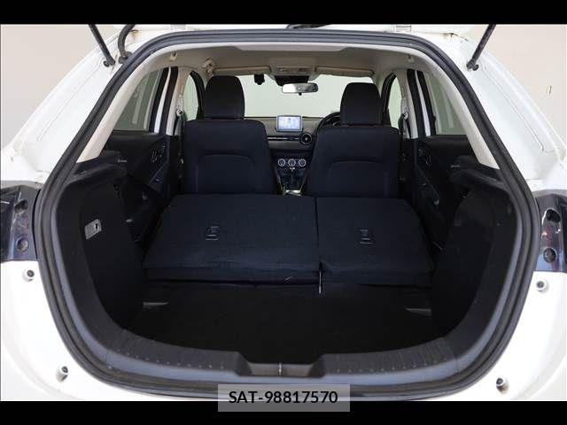 Mazda DEMIO 2015-07 7217703-18