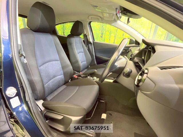 Mazda DEMIO 2016-09 7217713-7
