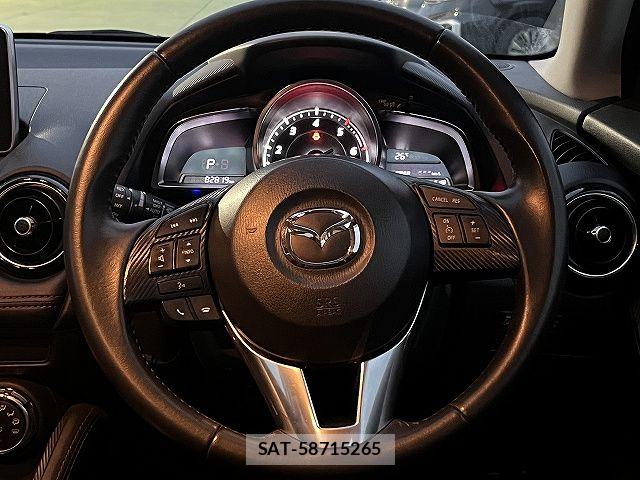 Mazda DEMIO 2015-02 7217696-13