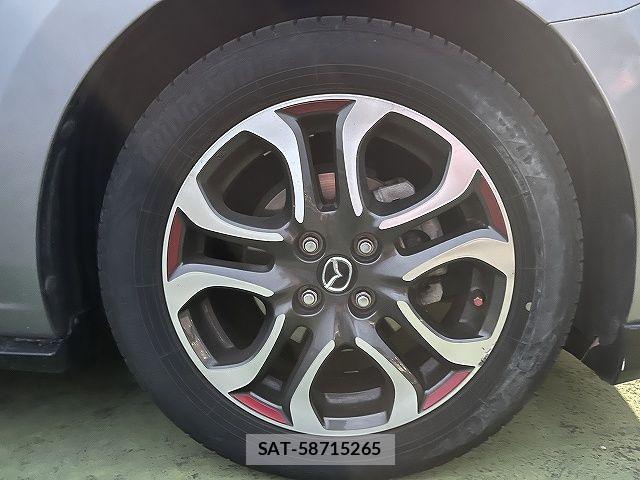 Mazda DEMIO 2015-02 7217696-26
