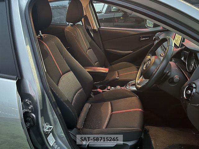 Mazda DEMIO 2015-02 7217696-3