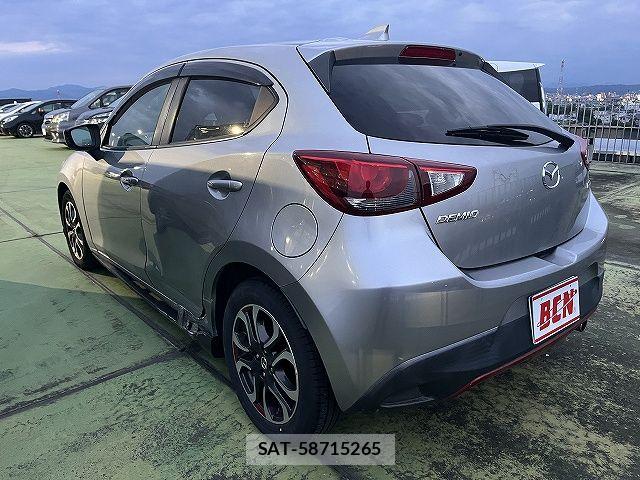 Mazda DEMIO 2015-02 7217696-8