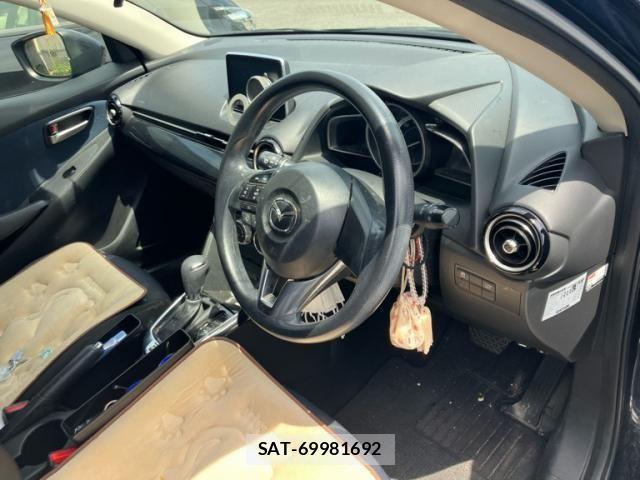 Mazda DEMIO 2016-01 7217708-11