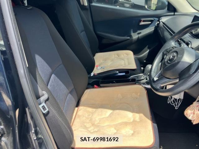 Mazda DEMIO 2016-01 7217708-12