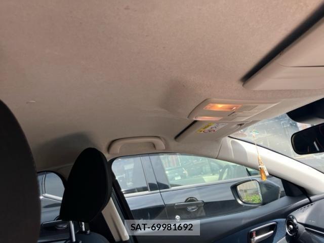 Mazda DEMIO 2016-01 7217708-14