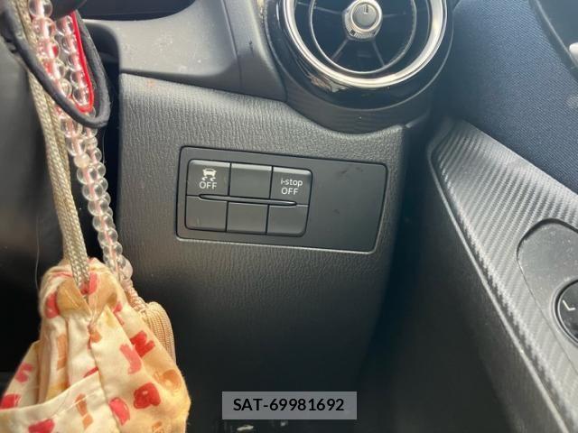 Mazda DEMIO 2016-01 7217708-18