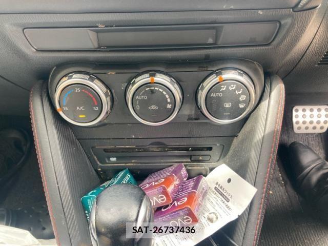 Mazda DEMIO 2015-06 7217698-23