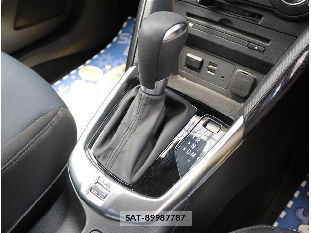Mazda DEMIO 2014-12 7217687-10