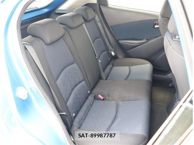 Mazda DEMIO 2014-12 7217687-14