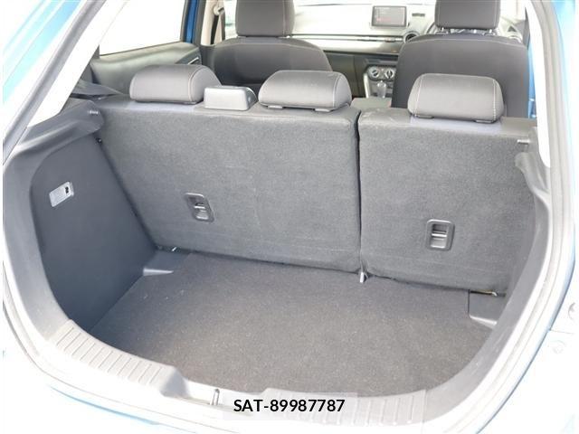 Mazda DEMIO 2014-12 7217687-15