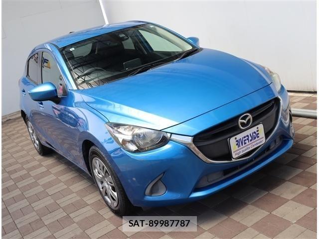 Mazda DEMIO 2014-12 7217687-18