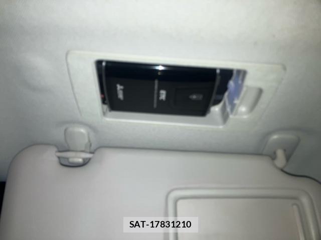 Mazda DEMIO 2017-07 7217724-20