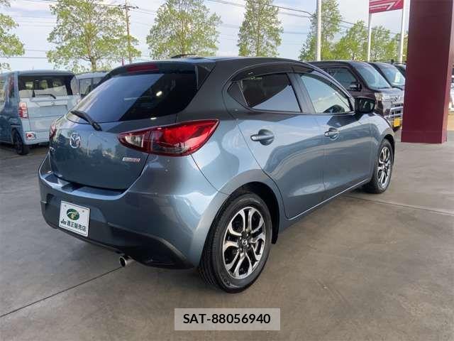 Mazda DEMIO 2014-11 7217674-7
