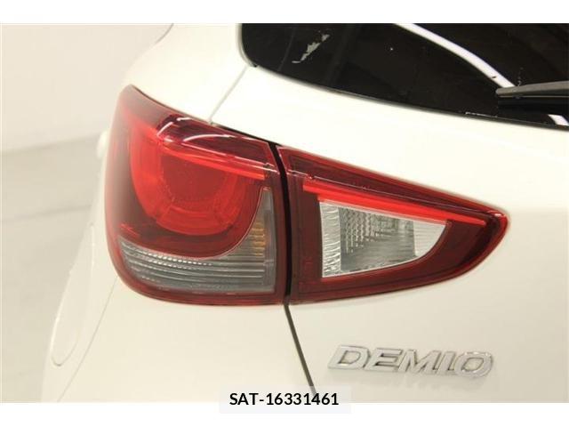 Mazda DEMIO 2014-11 7217676-18