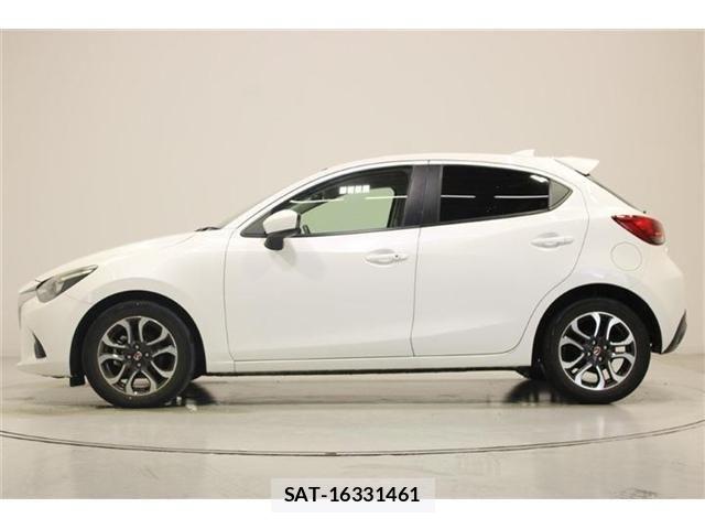 Mazda DEMIO 2014-11 7217676-8