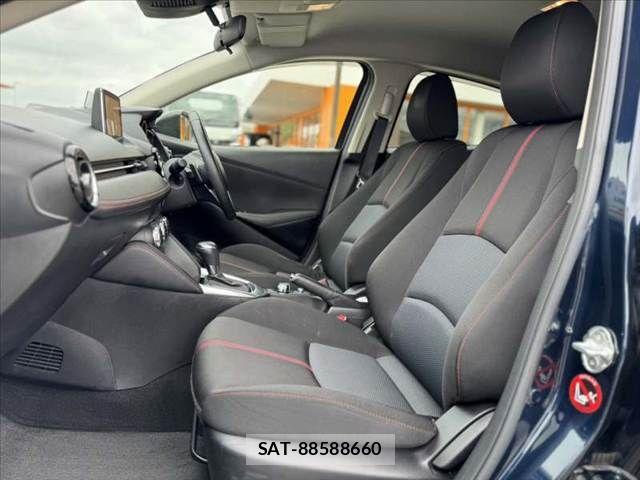 Mazda DEMIO 2014-10 7217673-16