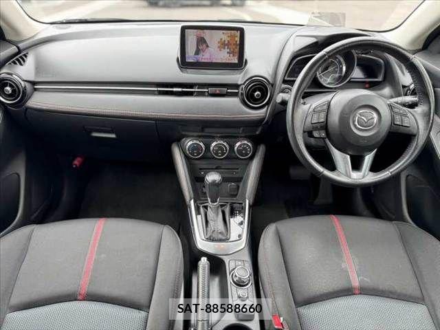 Mazda DEMIO 2014-10 7217673-1