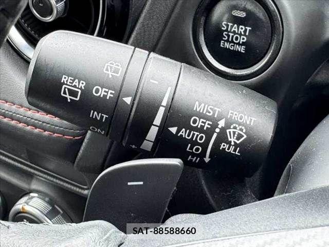 Mazda DEMIO 2014-10 7217673-24