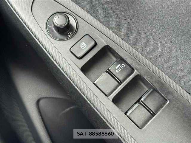 Mazda DEMIO 2014-10 7217673-26