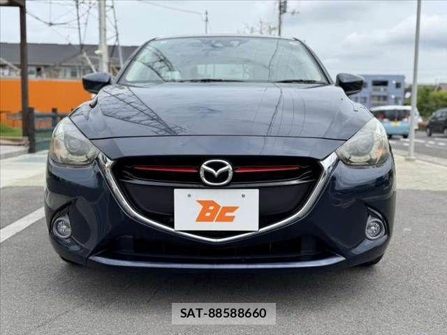 Mazda DEMIO 2014-10 7217673-8