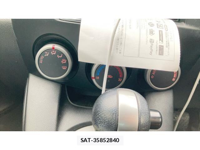 Mazda DEMIO 2011-08 7217662-10