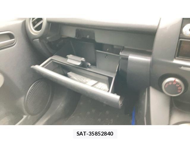 Mazda DEMIO 2011-08 7217662-12